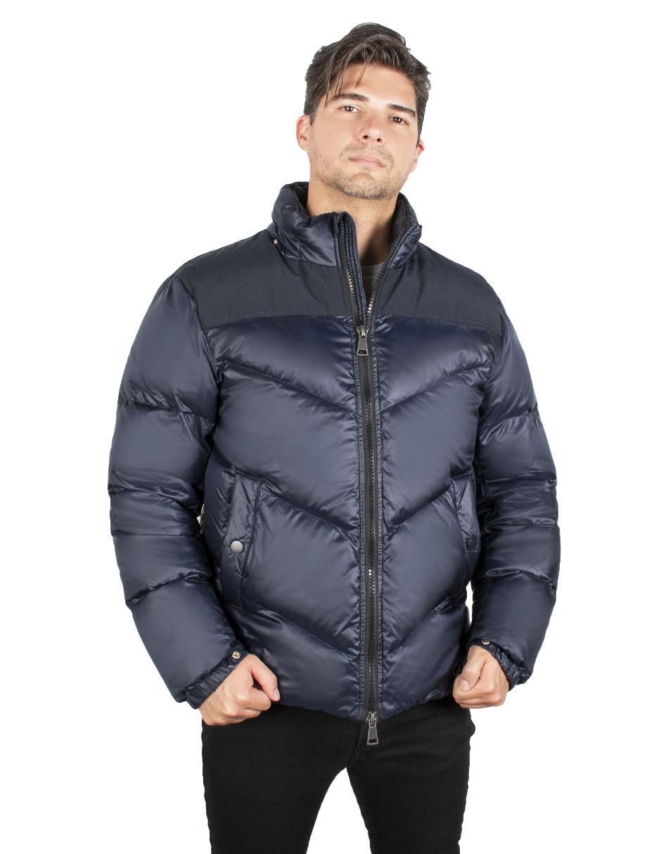 Chamarra casual cuello a contraste para hombre
