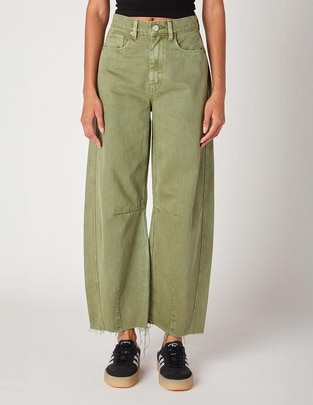Jeans relaxed wide leg corte cintura para mujer