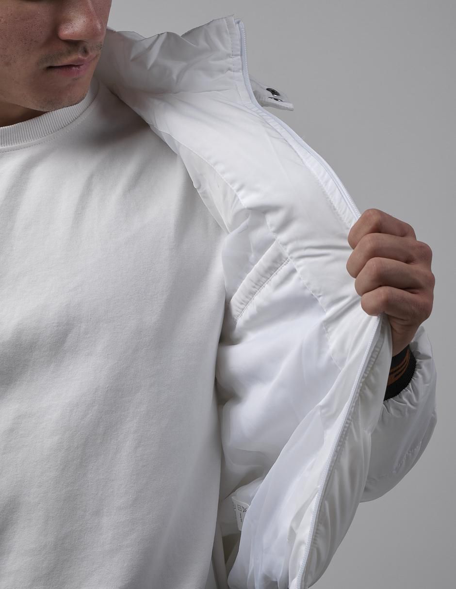 Chamarra casual con capucha para hombre 5