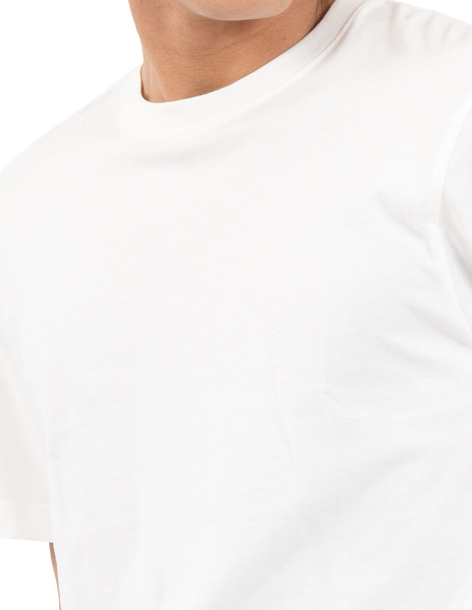 Playera cuello redondo para hombre 7