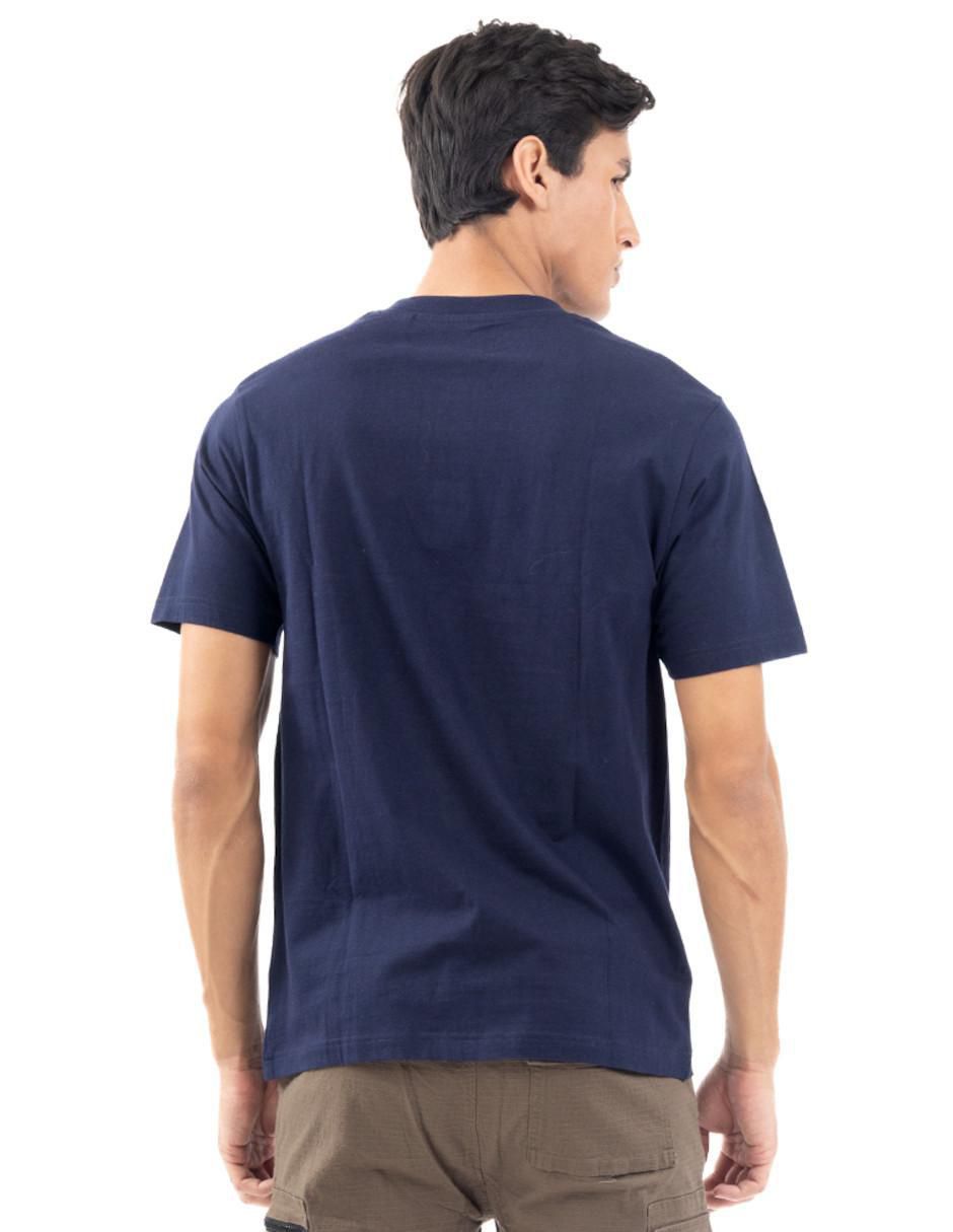 Set playera Scenes Regular Ss cuello henley para hombre 4