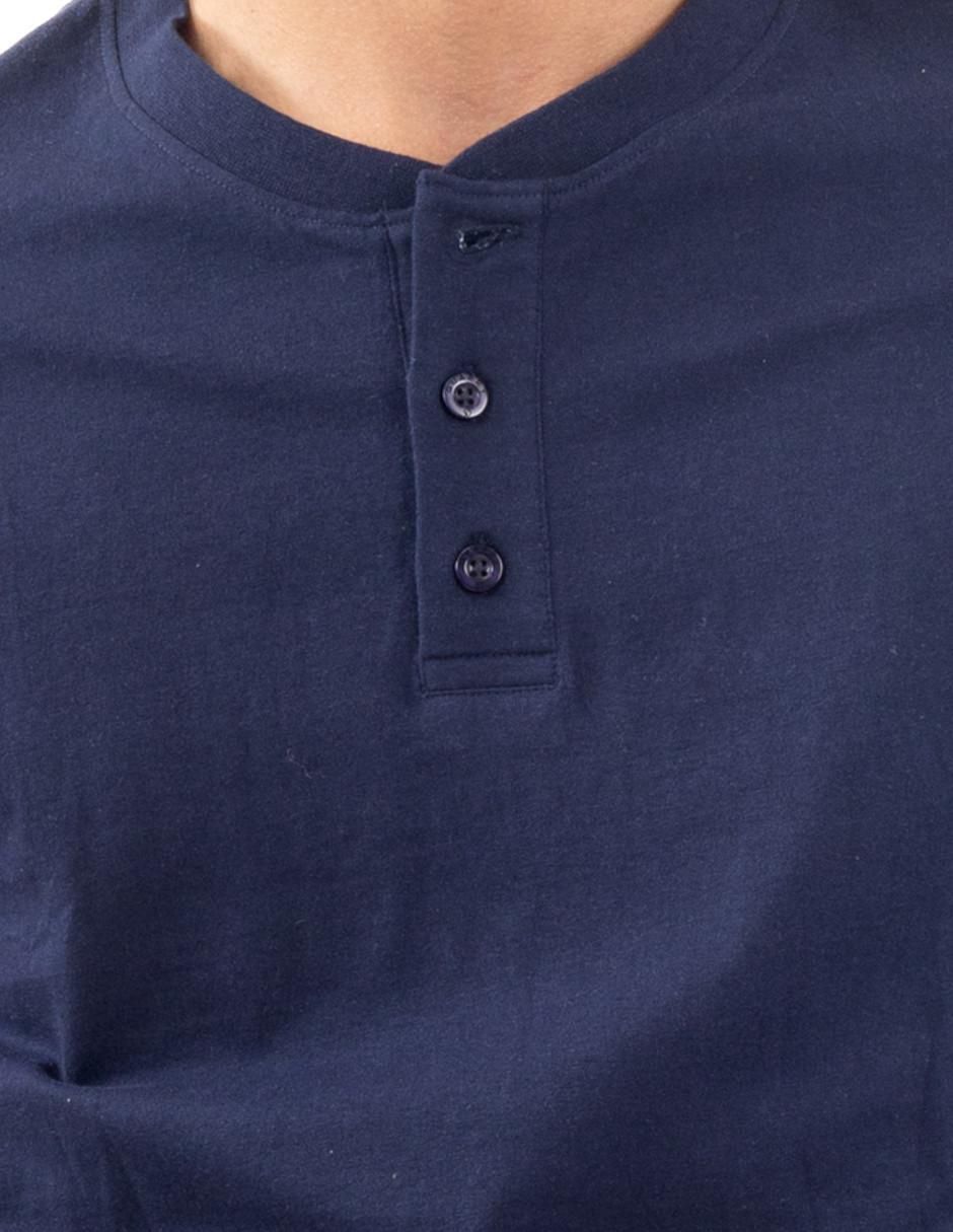 Set playera cuello henley para hombre 5