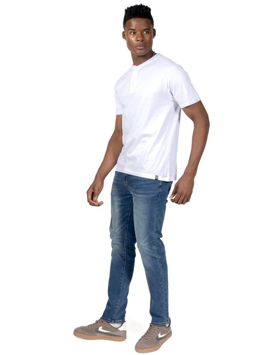 Set playera cuello henley para hombre 4