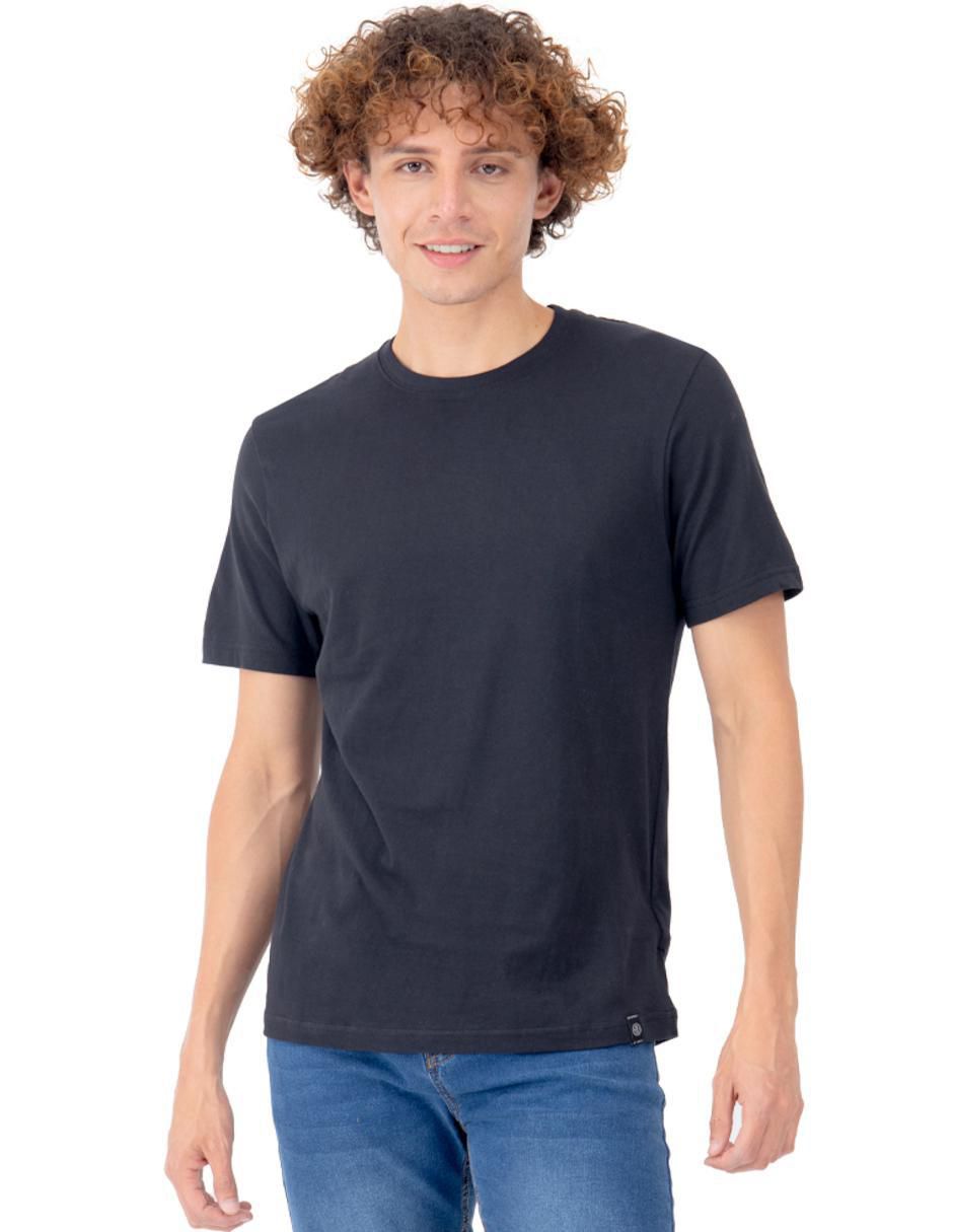 Set playera cuello redondo para hombre 3