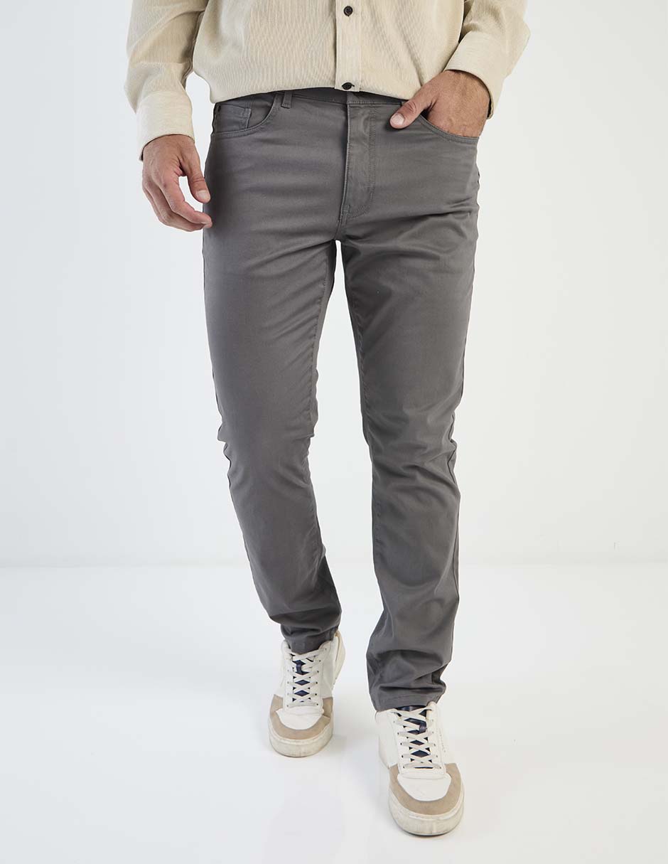 Pantalón casual chino straight Izod para hombre