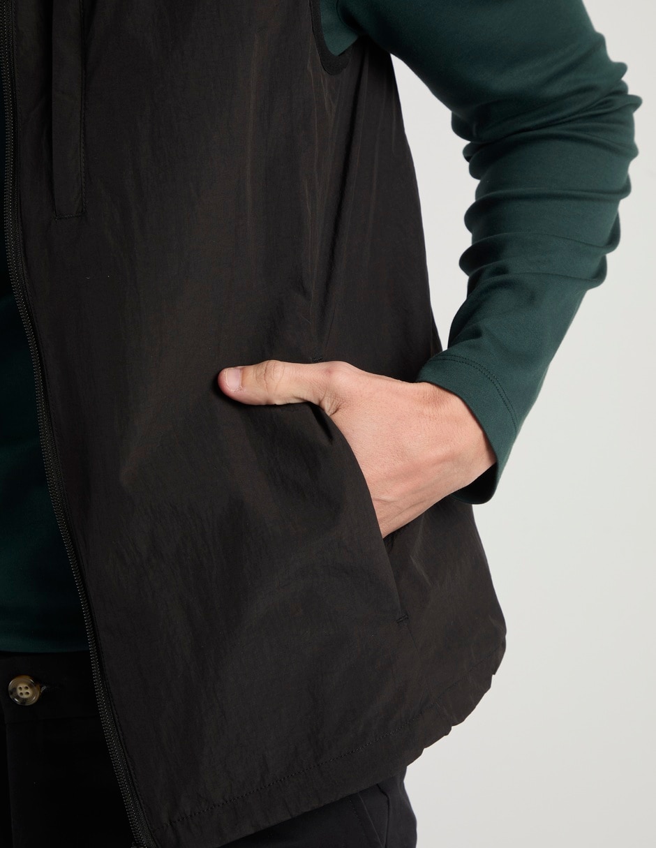 Chaleco con bolsillos para hombre 2