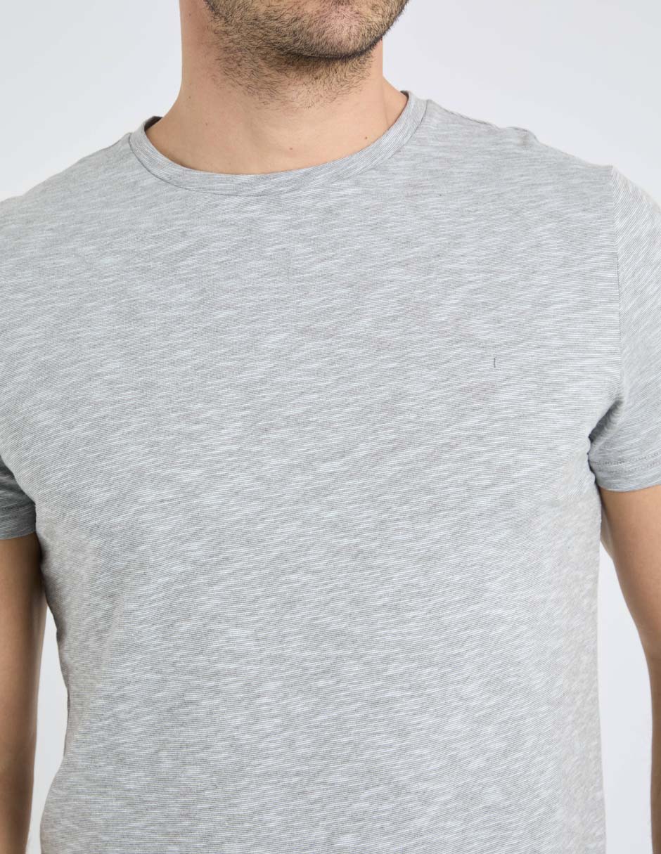 Playera cuello redondo para hombre 4