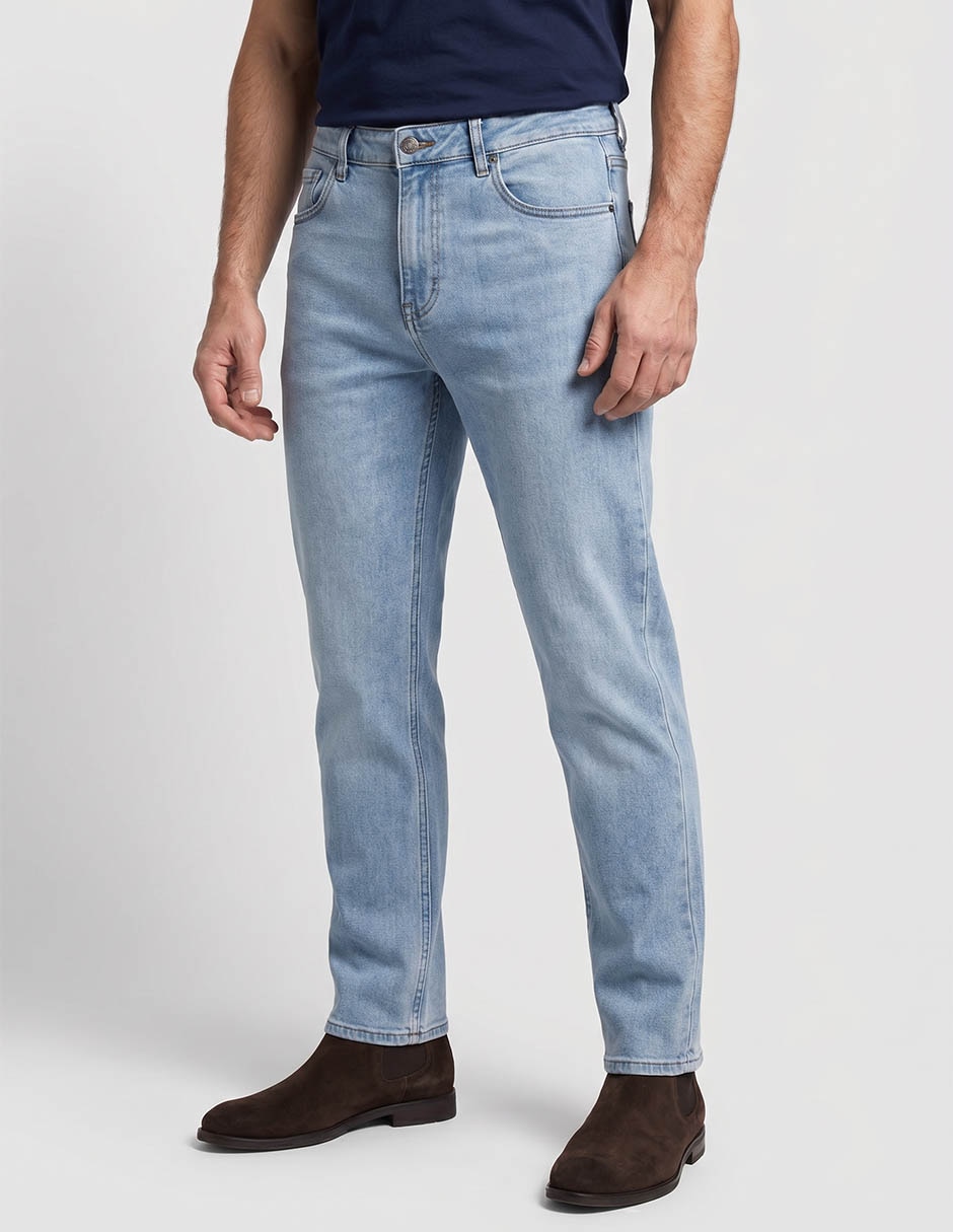 Jeans straight lavado claro para hombre
