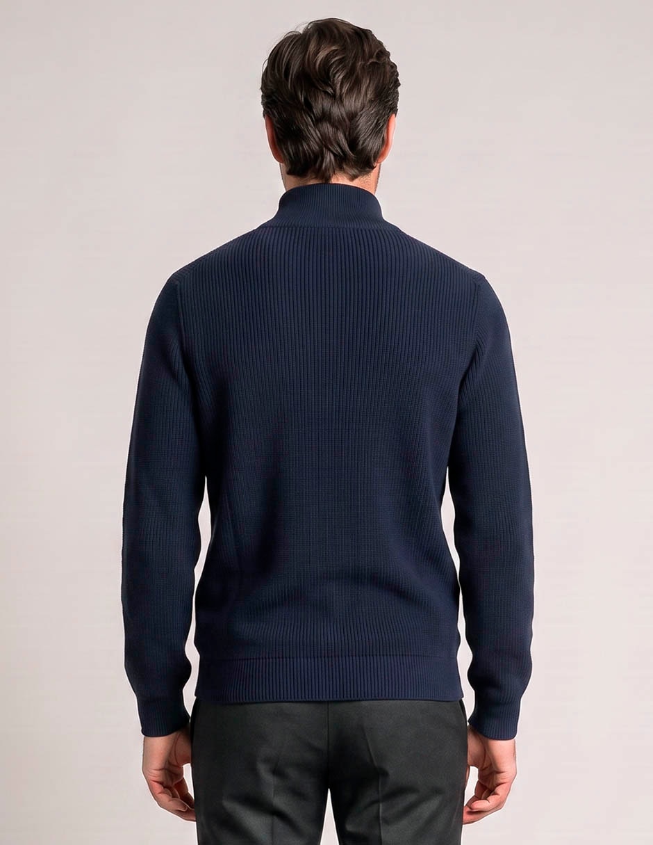 Suéter cuello alto para hombre 2