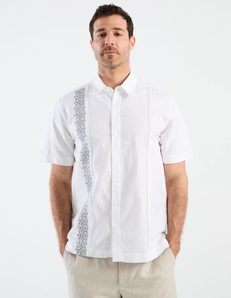 Guayabera manga corta marca Costavana para hombre