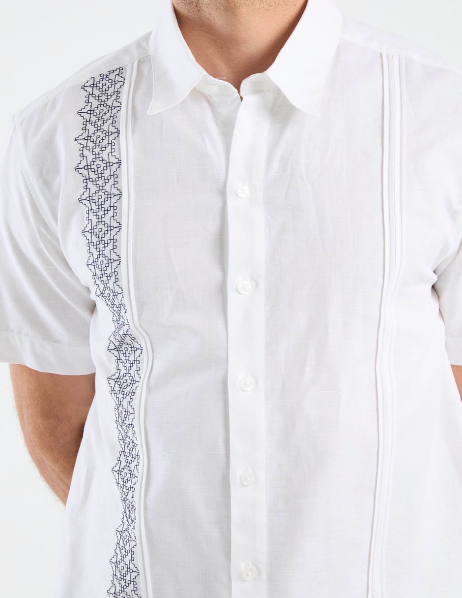 Guayabera manga corta marca Costavana para hombre