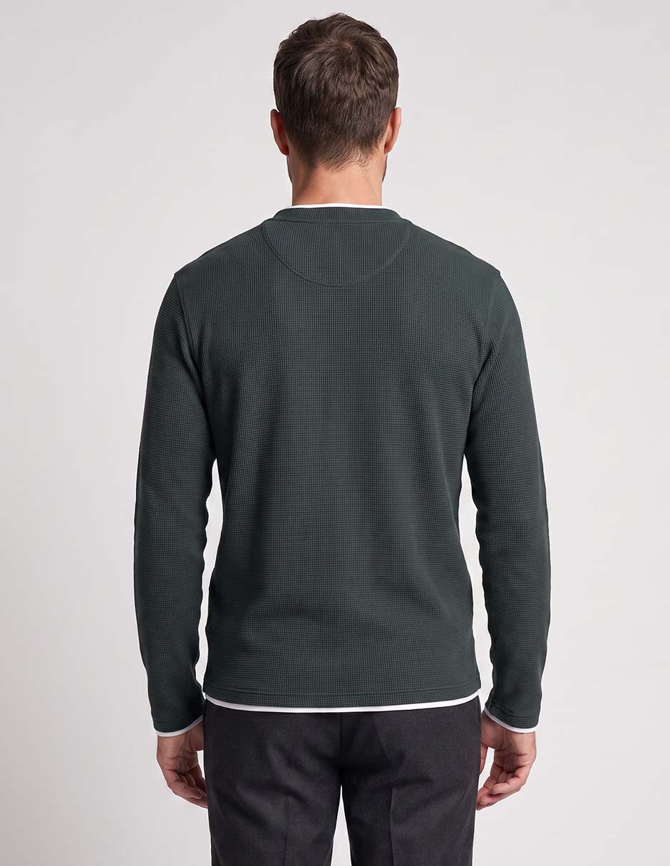 Playera cuello V para hombre 2