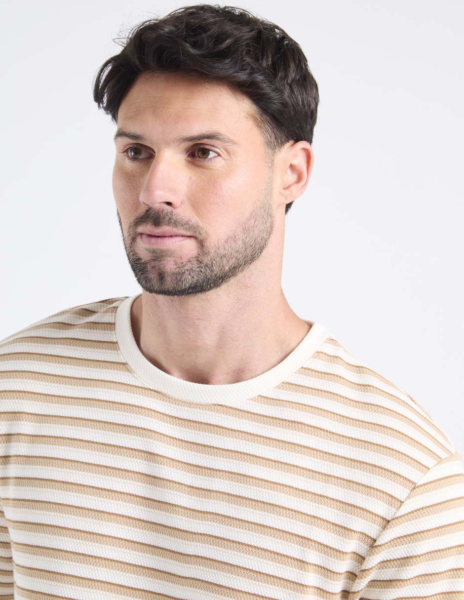 Playera cuello redondo para hombre 4