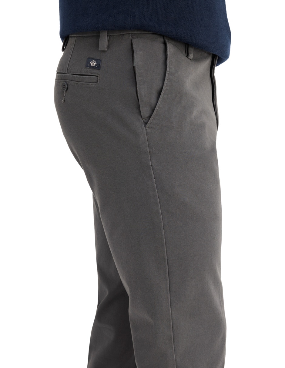 Pantalón casual slim para hombre