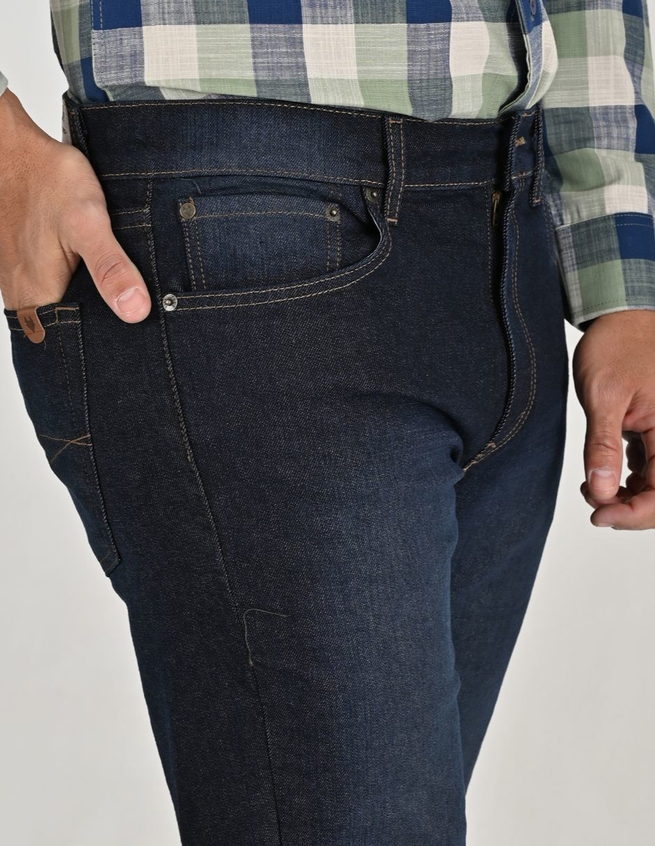 Jeans regular lavado deslavado para hombre 5