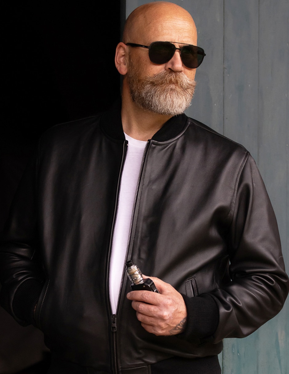 Chamarra bomber impermeable de piel para hombre 7