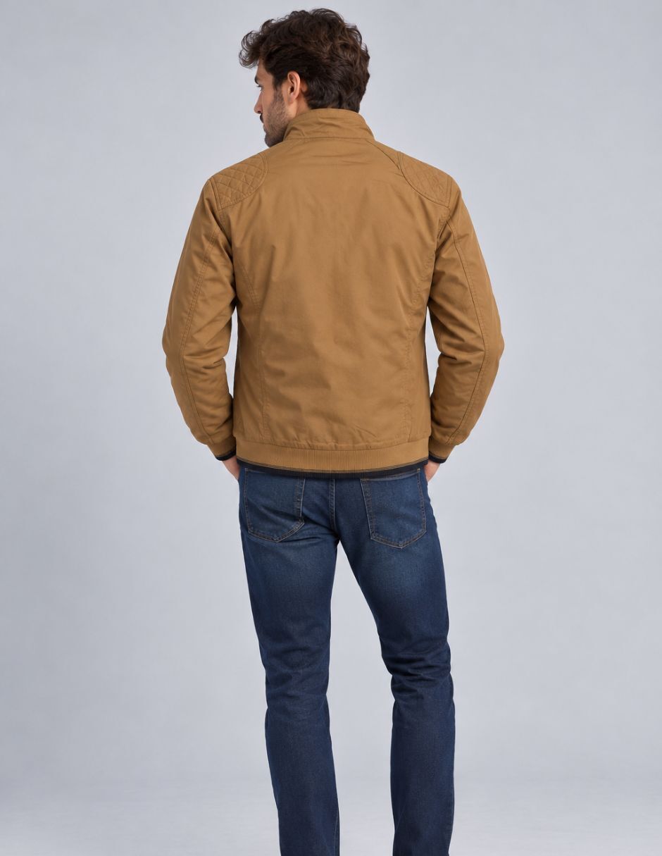 Chamarra bomber impermeable cuello a contraste para hombre 4