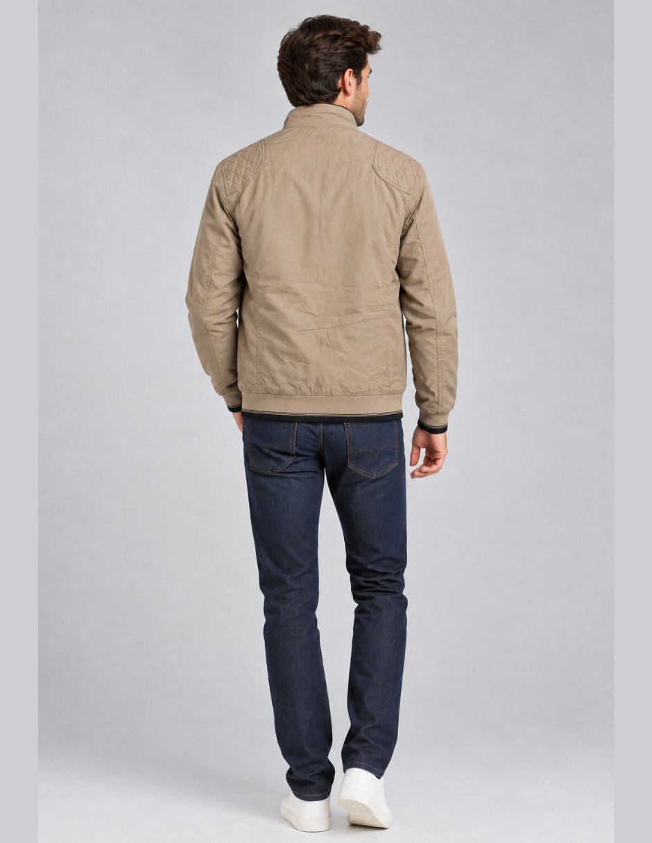 Chamarra bomber impermeable para hombre 2