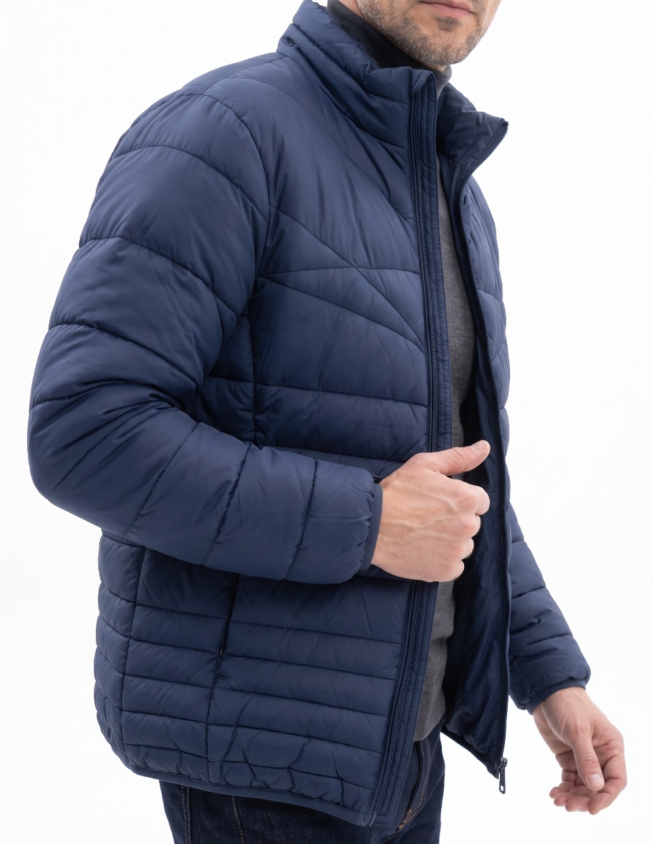 Chamarra capitonada con bolsillos para hombre 4