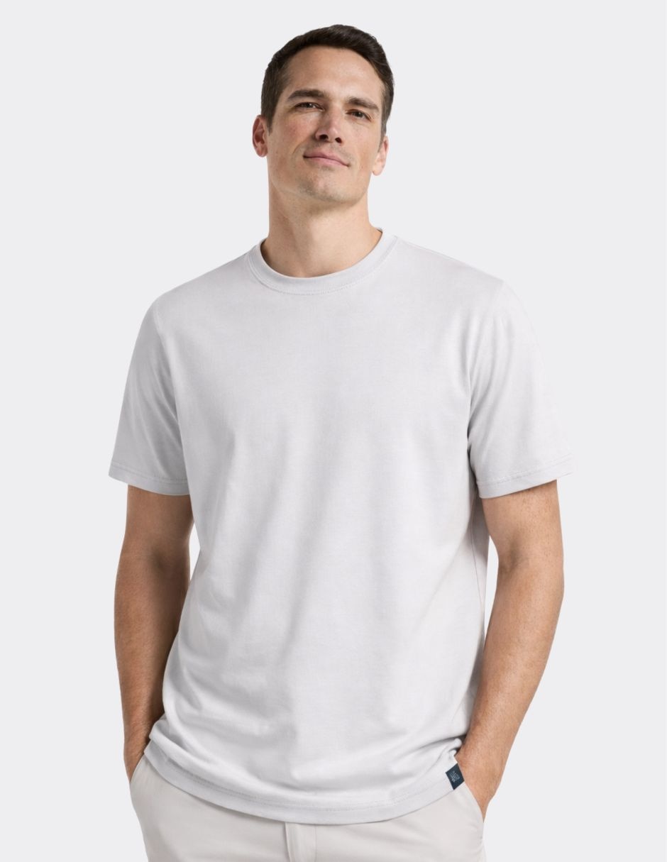 Playera cuello henley para hombre