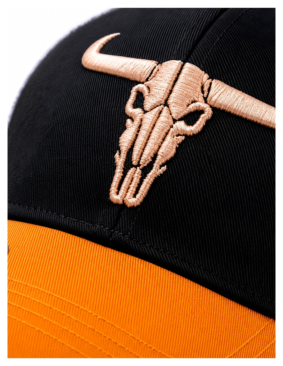 Gorra visera curva snapback casual toro para hombre 3
