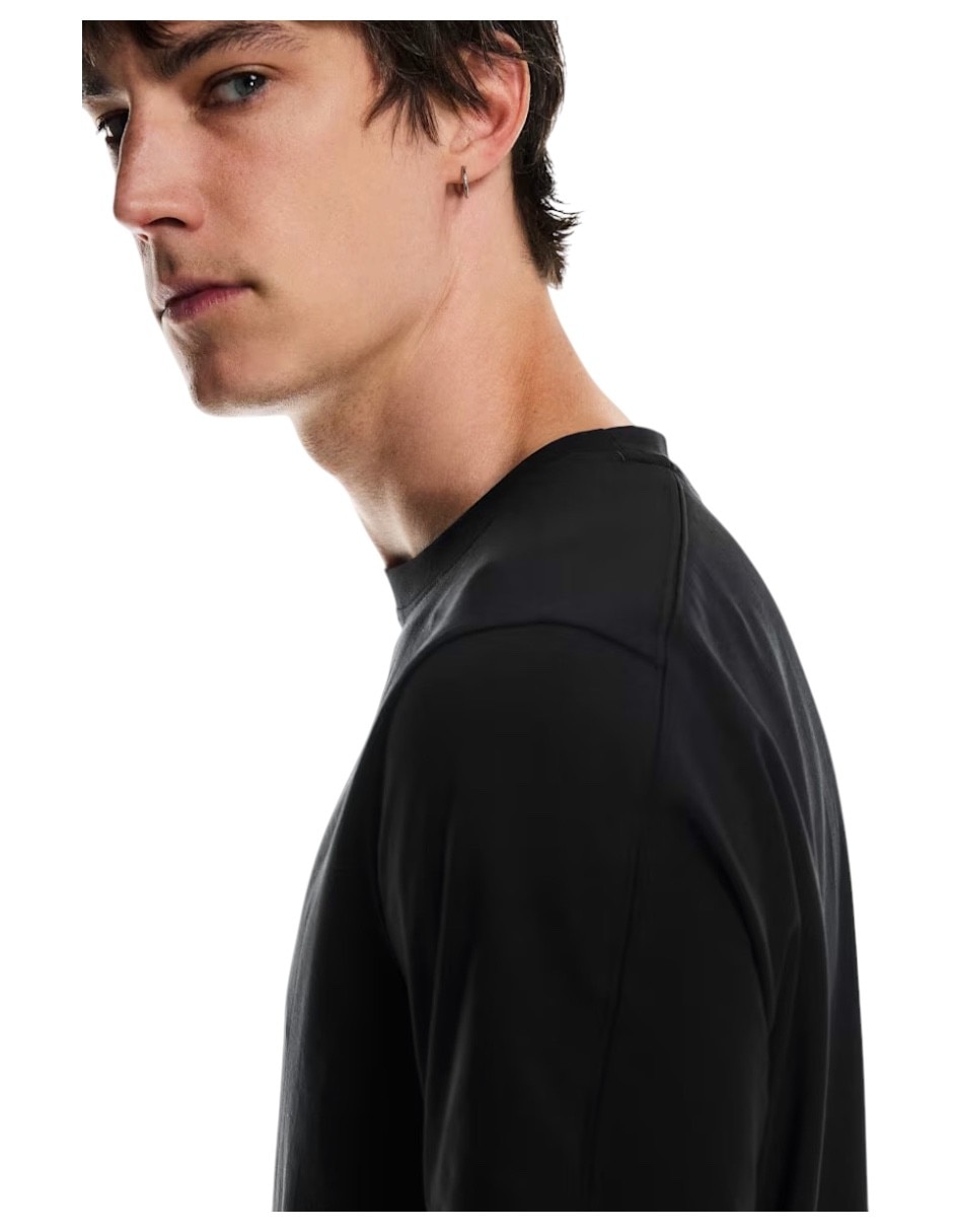 Playera focus-t cuello redondo para hombre 4