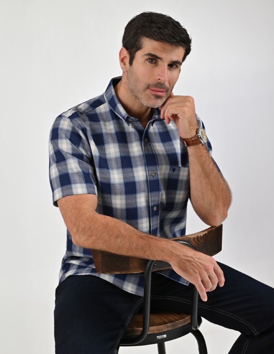 Camisa casual manga corta para hombre 6