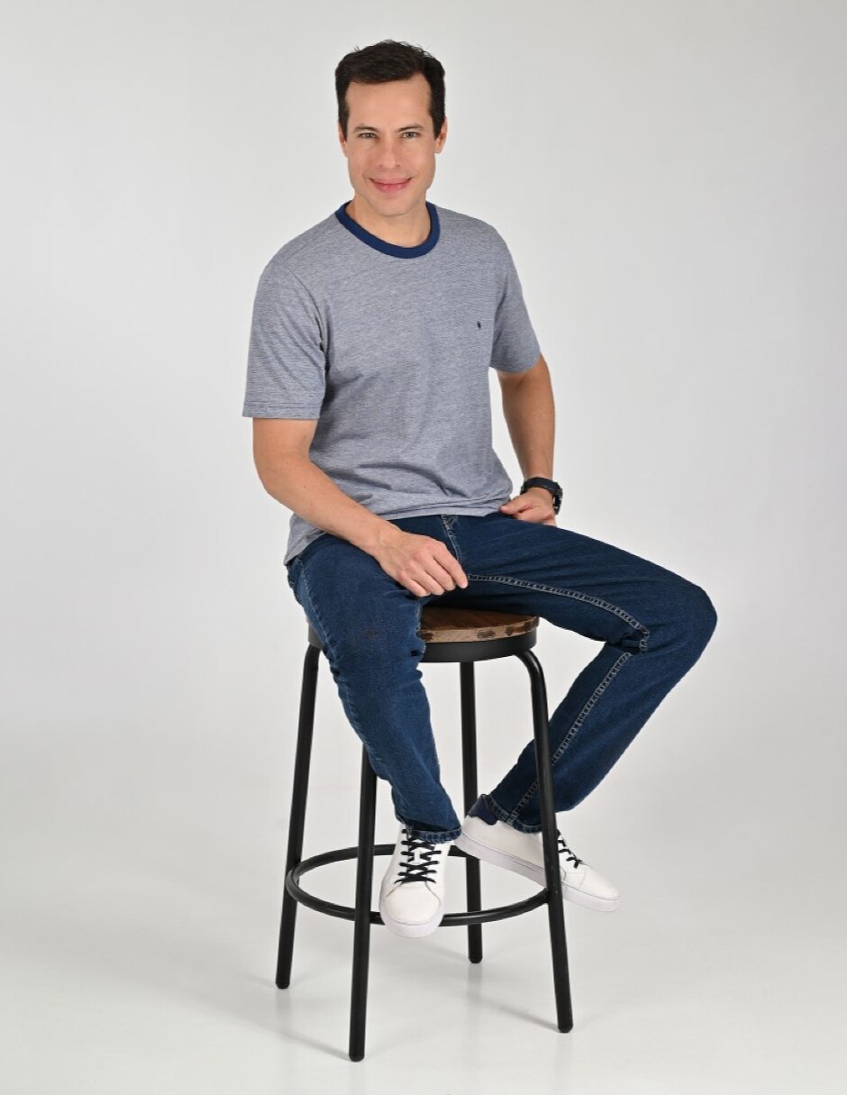 Playera cuello redondo para hombre 6