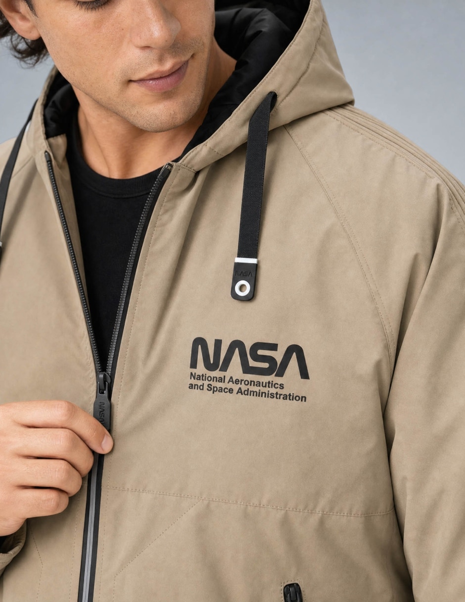 Chamarra casual con capucha para hombre 4